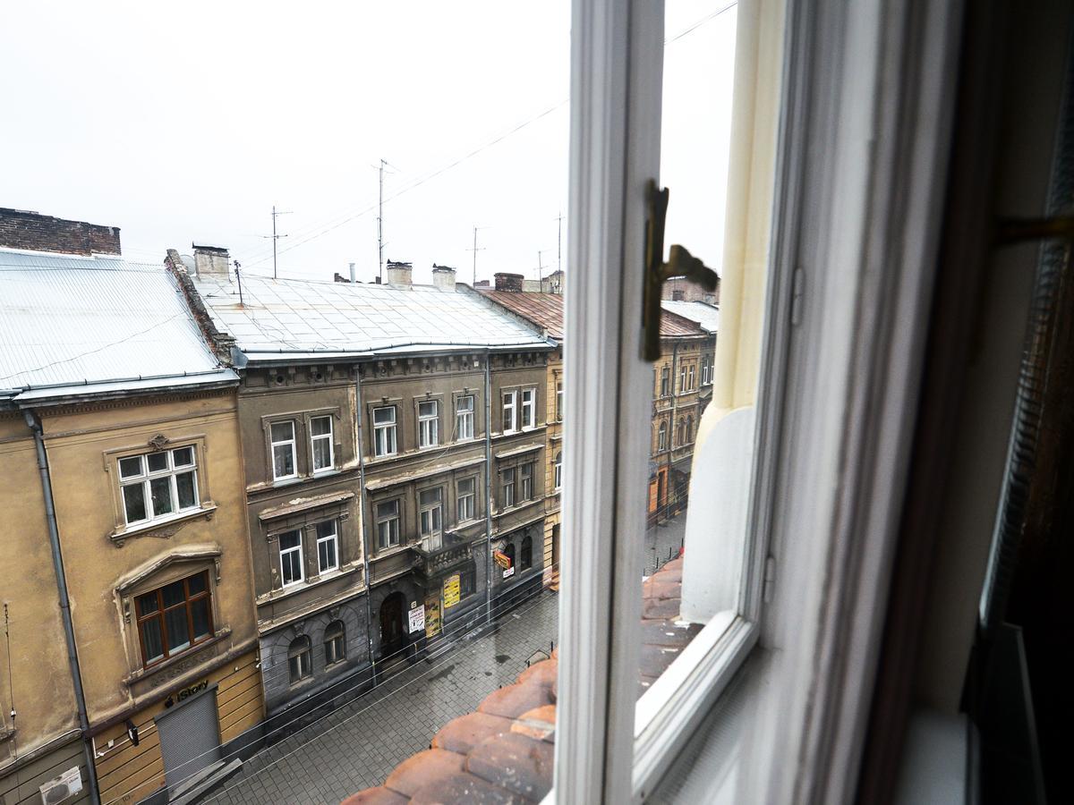 The Historical Family Nest In City Centre Lviv Extérieur photo